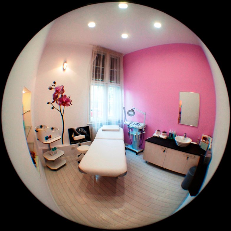 Salon Salon Studio Eleven Piata Romana Din Bucuresti