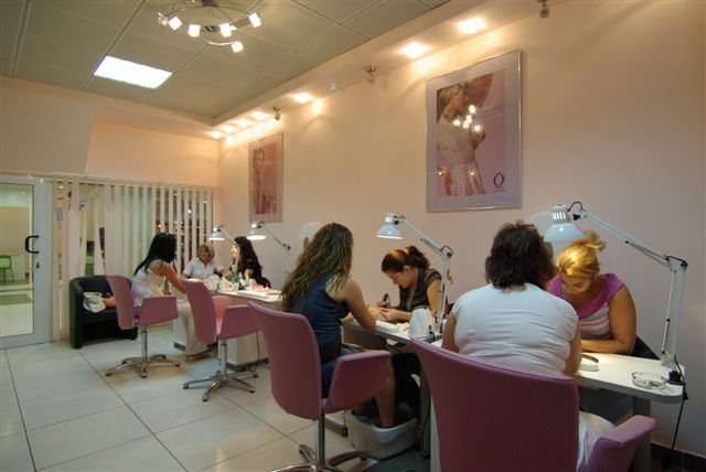 Salon Perfect Nails Mall Vitan Din Bucuresti
